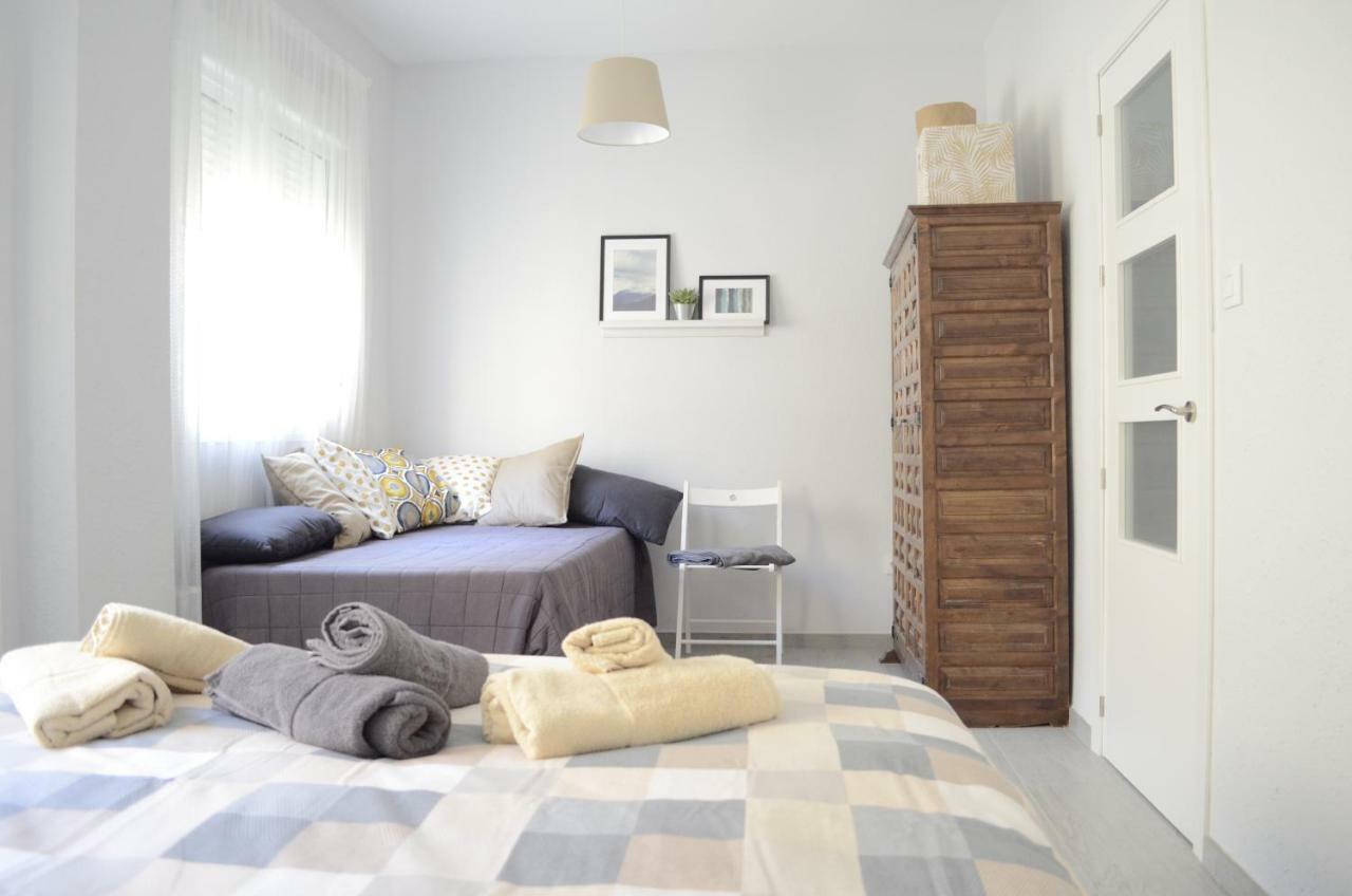 La Era Del Centro Historico Apartment Seville Luaran gambar